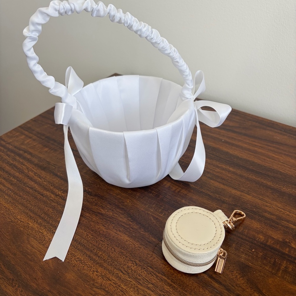 White Satin Pleated Flower Girl Basket with Ribbon Handle